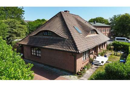 Haus zum Kaufen in Aukrug-Bargfeld 320.000,00 € 185 m²