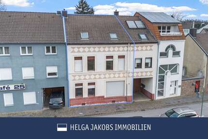 Haus zum Kaufen in Eschweiler 240.000,00 € 289 m²