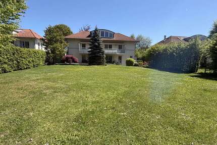 Haus zum Kaufen in Stephanskirchen 2.550.000,00 € 434 m²