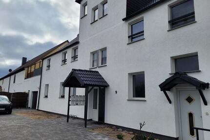 Große Terrassenwohnung mit 4 Zimmer inklusive Teichblick - Möckern