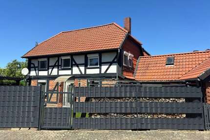 Haus zum Kaufen in Peine 170.000,00 € 88.77 m²