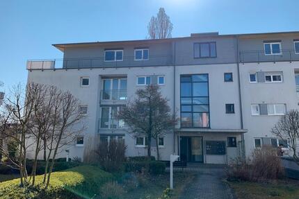 Attraktive, helle 4-Zimmer-Wohnung in Stuttgart-Vaihingen