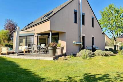 Haus zum Kaufen in Fürstenwalde 698.500,00 € 210.18 m²