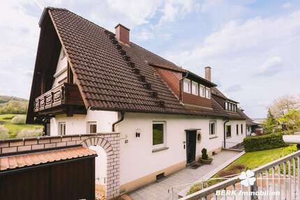 Haus zum Kaufen in Bessenbach 495.000,00 € 270.65 m²
