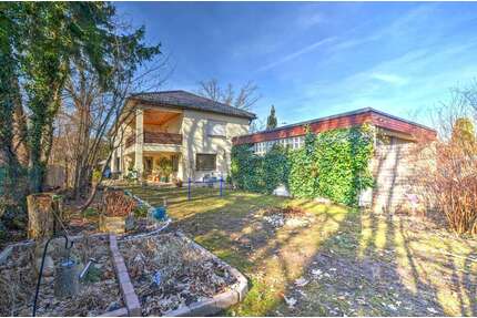 Haus zum Kaufen in Ottobrunn 1.395.000,00 € 241 m²