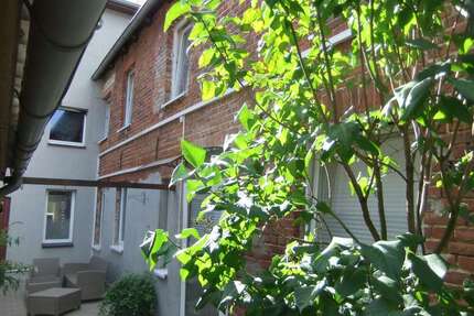 Haus zum Kaufen in Neuruppin 698.000,00 € 364 m²