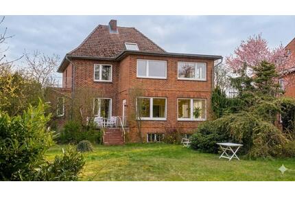 Rotklinker-Haus mit großem Garten in Suderburg