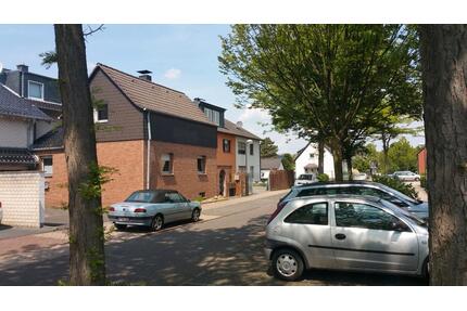 Einfamilienhaus für Handwerker mit sehr schöner Aufteilung - Langenfeld (Rheinland)