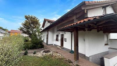 TRAUMHAUS IM DORNRÖSCHENSCHLAF - 580.000,00&nbsp;EUR Kaufpreis, ca.&nbsp; 310,00&nbsp;m&sup2;&nbsp;Wohnfl&auml;che in Willstätt (PLZ: 77731)