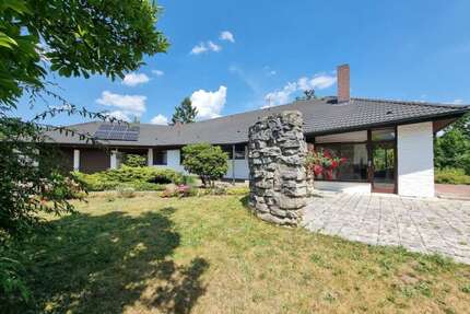 Haus zum Kaufen in Schnaittach 1.400.000,00 € 300 m²