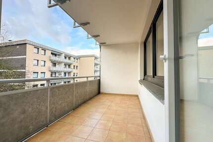 Wohnung zum Kaufen in Erkrath 210.000,00 € 77 m²