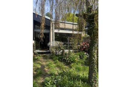 Haus zum Kaufen in Karlsruhe 698.000,00 € 194 m²