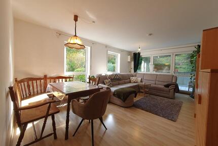 Lichtdurchflutete Eigentumswohnung im Grünen - Höchberg