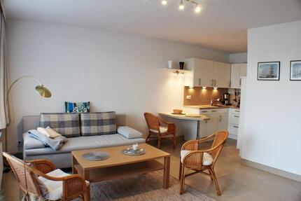 Nordsee Ferienwohnung Cuxhaven Strand Schwimmbad Sauna Parkplatz