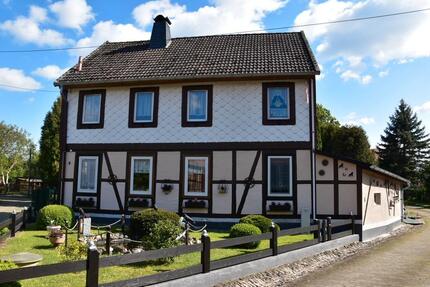 Einfamilienwohnhaus mit Garage und Carport - Osterwieck