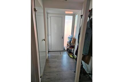 2 Zimmer Wohnung nur miit gülltigem WBS - Wuppertal Arrenberg