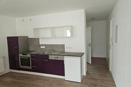 Schöne Einzimmerwohnung in ländlicher Umgebung - Deisenhausen