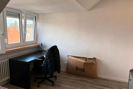 Helles WG-Zimmer in Uninähe - 492,00&nbsp;EUR Kaltmiete, ca.&nbsp; 80,00&nbsp;m&sup2; in Koblenz (PLZ: 56072) Bisholder