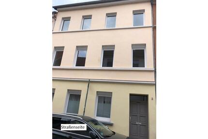Stadthaus zu verkaufen - 198.000,00&nbsp;EUR Kaufpreis, ca.&nbsp; 160,00&nbsp;m&sup2; in Helmstedt (PLZ: 38350)