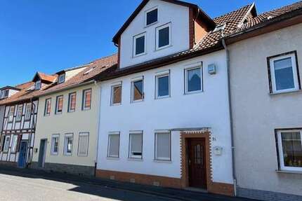 Haus zum Kaufen in Eschwege 109.000,00 € 175 m²