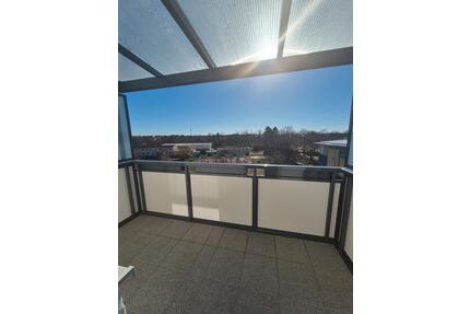 Sanierte 2-Raumwohnung mit Balkon - Grimma