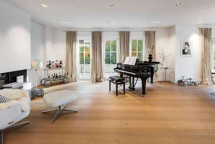 Haus zum Kaufen in Egling-Ergertshausen 3.415.000,00 € 304.36 m²