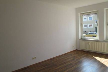 Komfortabel leben: Erdgeschosswohnung - optimal für den Single-Alltag - Salzgitter Lebenstedt