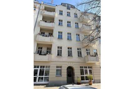 Wohnung zum Kaufen in Berlin 220.000,00 € 42.99 m²