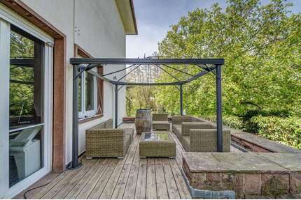 Haus zum Kaufen in Baden-Baden 1.099.000,00 € 250 m²