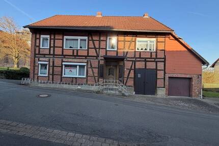 Zweifamilienhaus in Willershausen zu verkaufen. - Kalefeld