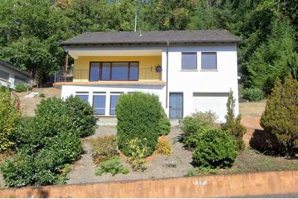 Haus zum Kaufen in Herrstein 185.000,00 € 131 m²