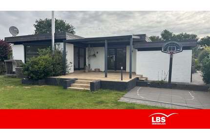 Haus zum Kaufen in Neumünster 395.000,00 € 113 m²
