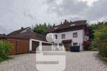 Haus zum Kaufen in Münchberg 360.000,00 € 237 m²