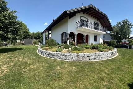 Haus zum Kaufen in Pocking 695.000,00 € 210 m²