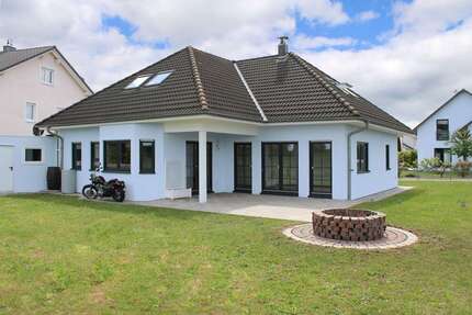 Haus zum Kaufen in Stammham 589.900,00 € 166.35 m²