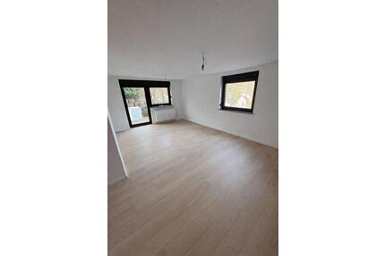 Erdgeschoss Wohnung - 576,00&nbsp;EUR Kaltmiete, ca.&nbsp; 72,00&nbsp;m&sup2; in Hagen (PLZ: 58091) Dahl