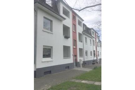 2,5-Zimmer-Wohnung mit Loggia - 525,00&nbsp;EUR Kaltmiete, ca.&nbsp; 58,30&nbsp;m&sup2; in Essen (PLZ: 45357) Stadtbezirk IV