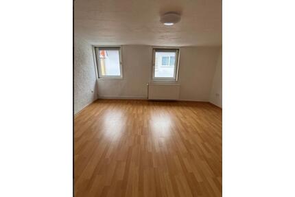 2-Zimmer Altbauwohnung - 390,00&nbsp;EUR Kaltmiete, ca.&nbsp; 72,00&nbsp;m&sup2; in Schöningen (PLZ: 38364)