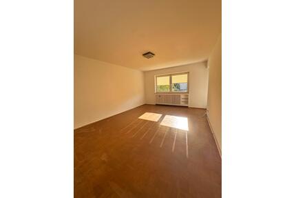 3 Zimmer Wohnung 63m2 Burgrain! Neu renoviert - Garmisch-Partenkirchen Breitenau
