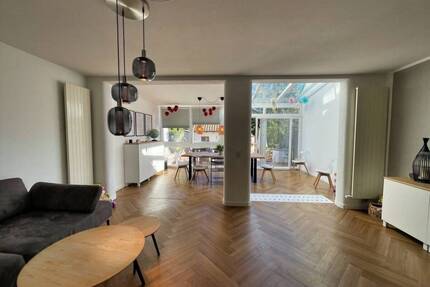 Ihr Familienglück beginnt hier, liebevoll modernisiertes Zuhause mit Garten, Wintergarten & Herz - Ludwigshafen Oppau