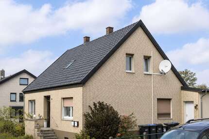 Haus zum Kaufen in Enger 325.000,00 € 201.3 m²