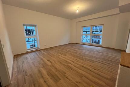 Wohnung in Brauneberg zu in ruhigem renoviertem Mietshaus - Monzelfeld