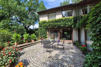 Haus zum Kaufen in Seevetal-Waldesruh 629.000,00 € 224 m²