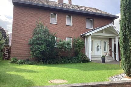 Erdgeschoßwohnung mit Garten - 655,00&nbsp;EUR Kaltmiete, ca.&nbsp; 82,00&nbsp;m&sup2; in Minden (PLZ: 32429) Bölhorst