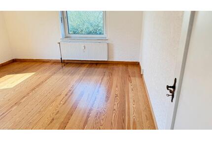 Wohnung 4 ZKB in 66740 Saarlouis Beaumarais - Saarbrücken Neue Bremm