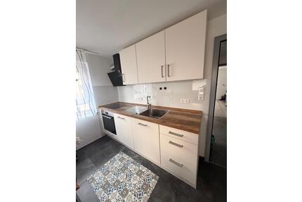 3 Zimmer Wohnung in Bodelshausen. KÜCHE ZUM ABKAUFEN