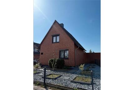 Modernisiertes Einfamilienhaus - Einziehen & Wohlfühlen! - Lauenburg/Elbe