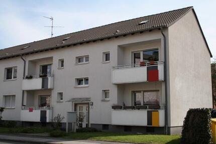 Vier Wände zum Wohlfühlen. - 376,00&nbsp;EUR Kaltmiete, ca.&nbsp; 49,75&nbsp;m&sup2; in Bottrop (PLZ: 46240) Boy