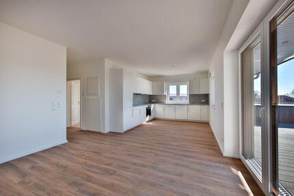 helle 2-Zimmer Wohnung mit großer Dachterrasse - Erfde