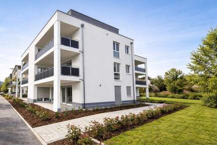 Erstbezug - Attraktive 3-Zimmerwohnung im 1. OG mit Balkon, Lift und Tiefgarage - Lörrach Brombach